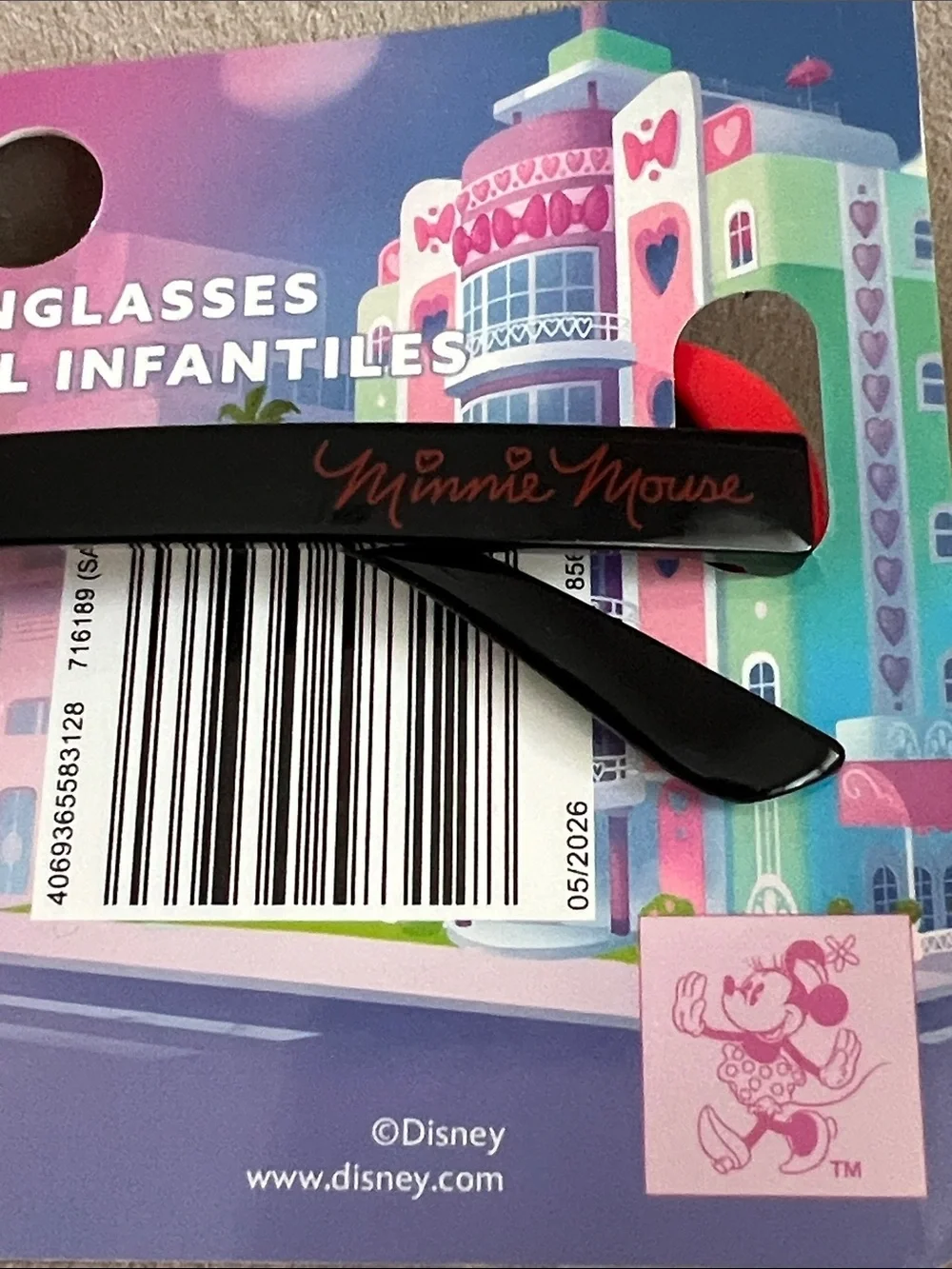 NWT Disney Minnie Heart Sunglasses for Kids  🕶️
